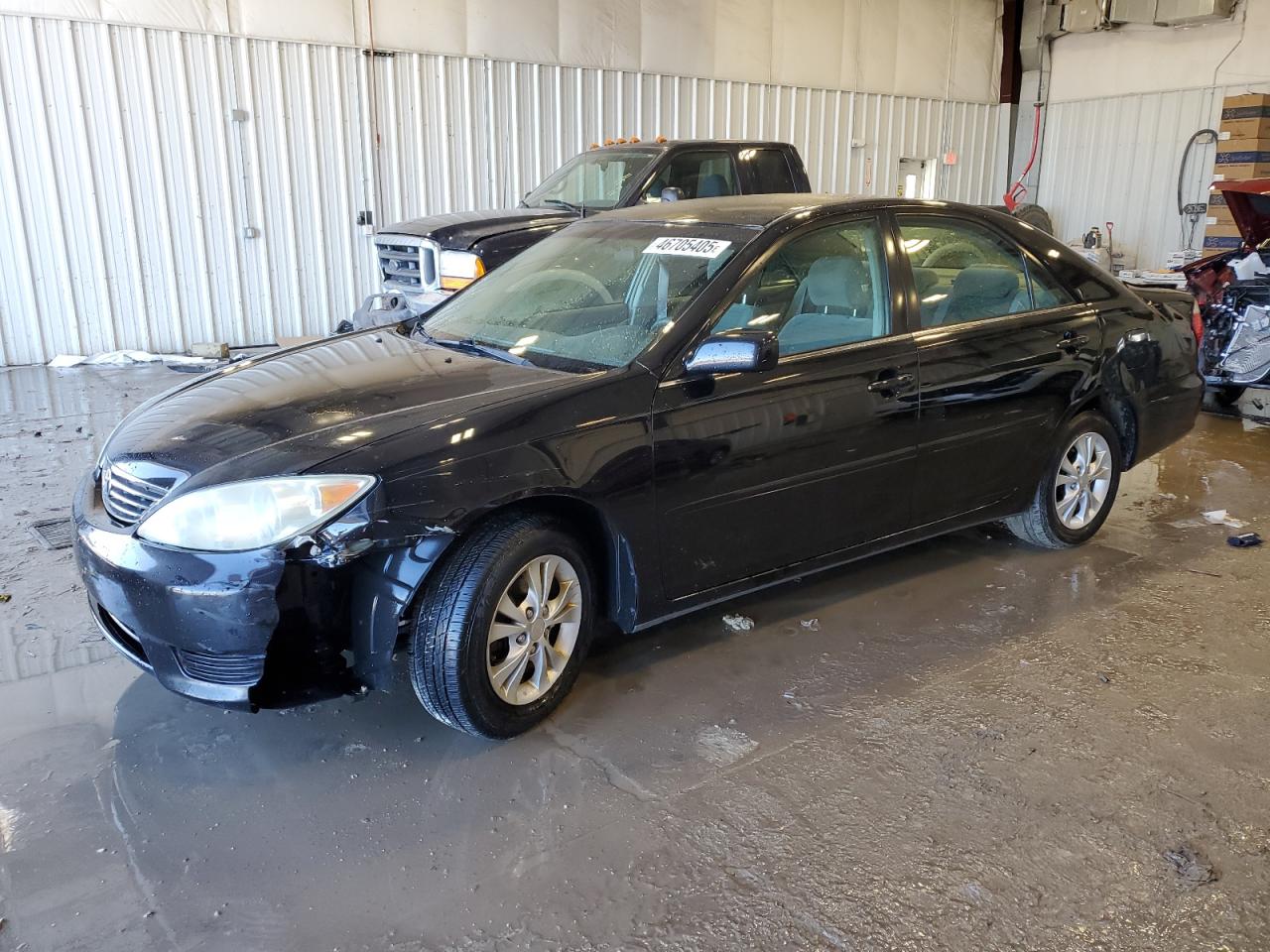 2005 Toyota Camry - Image 1