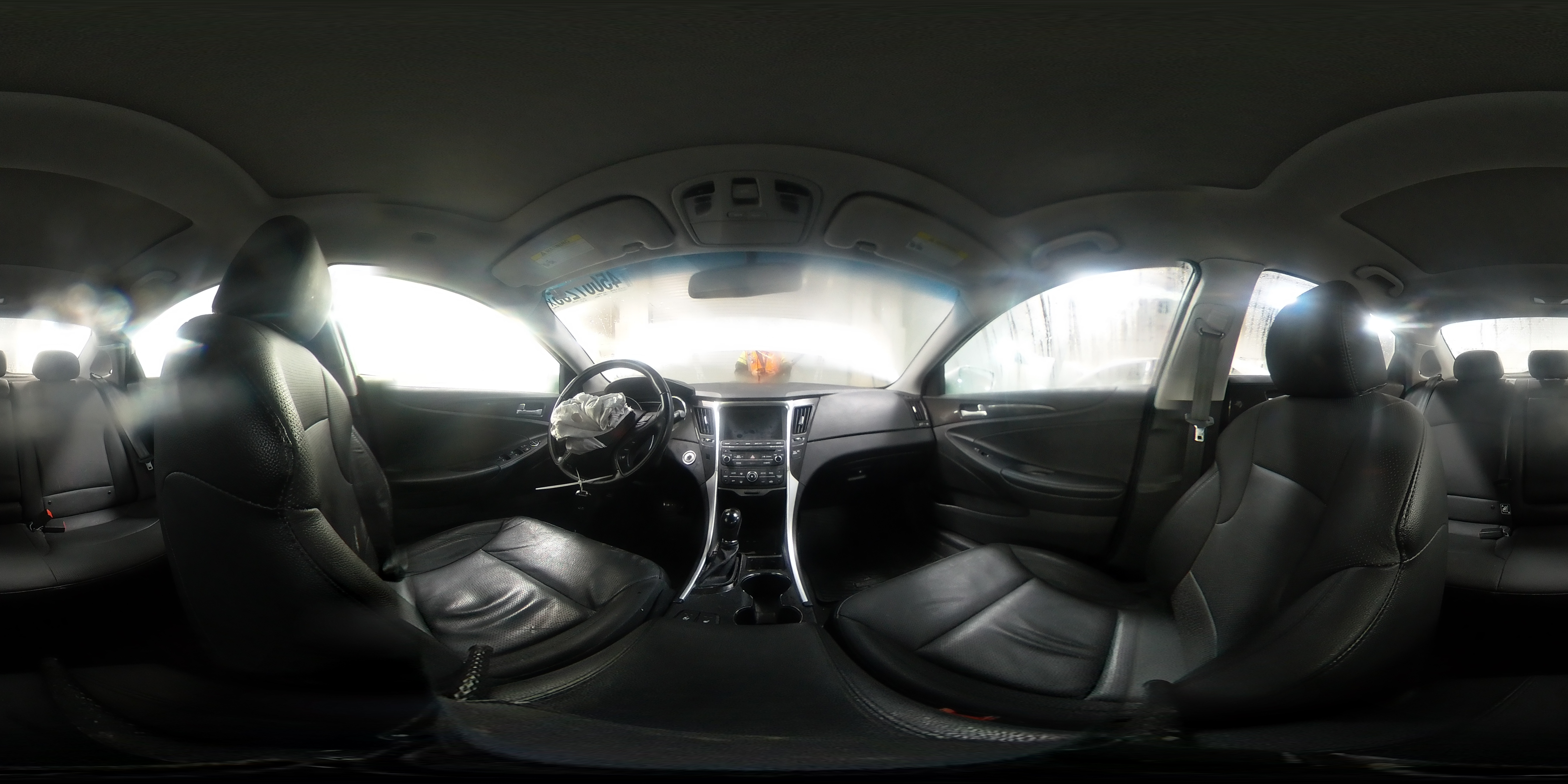 2014 Hyundai Sonata - Image 14