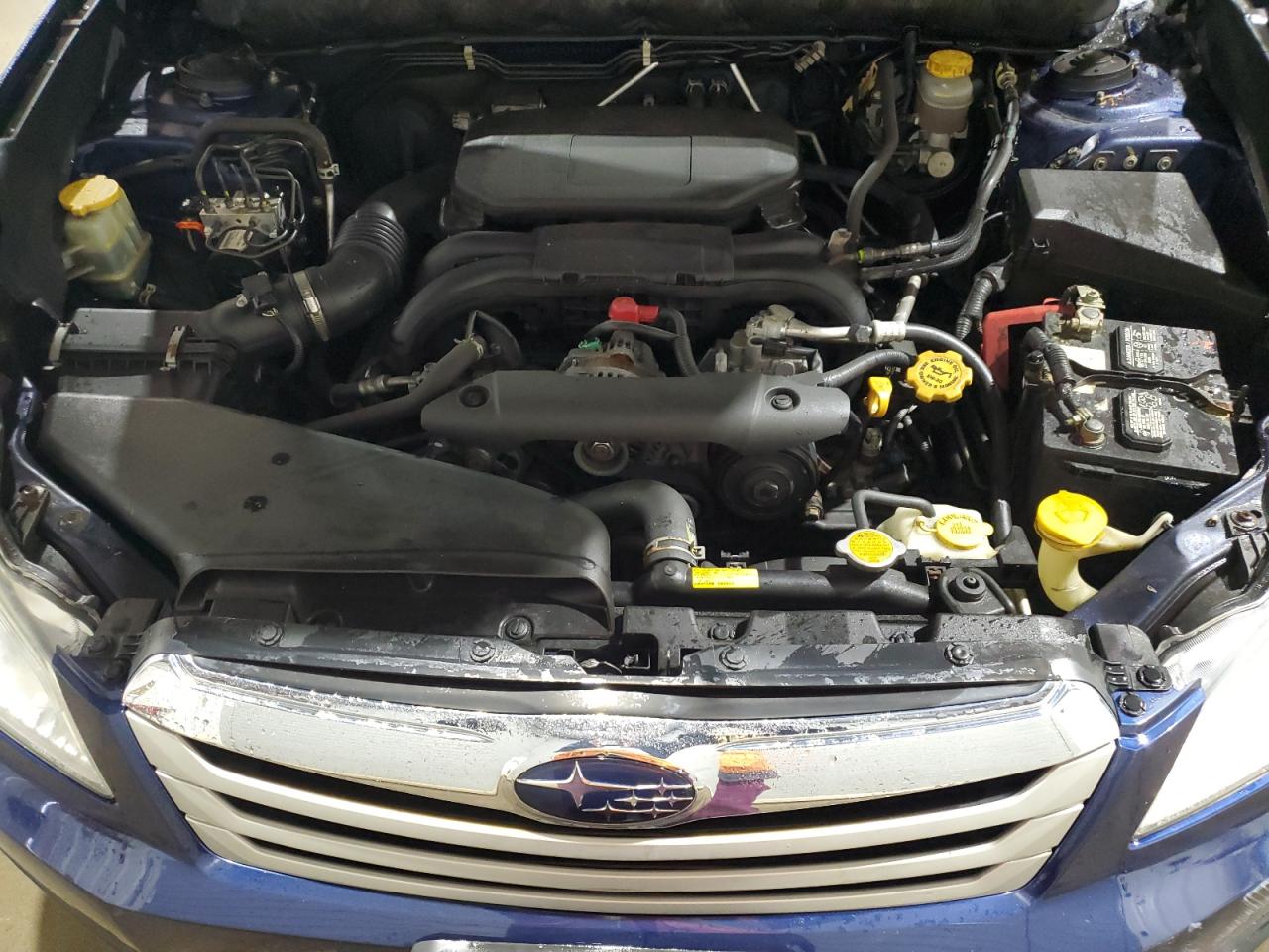 2011 Subaru Outback - Image 12