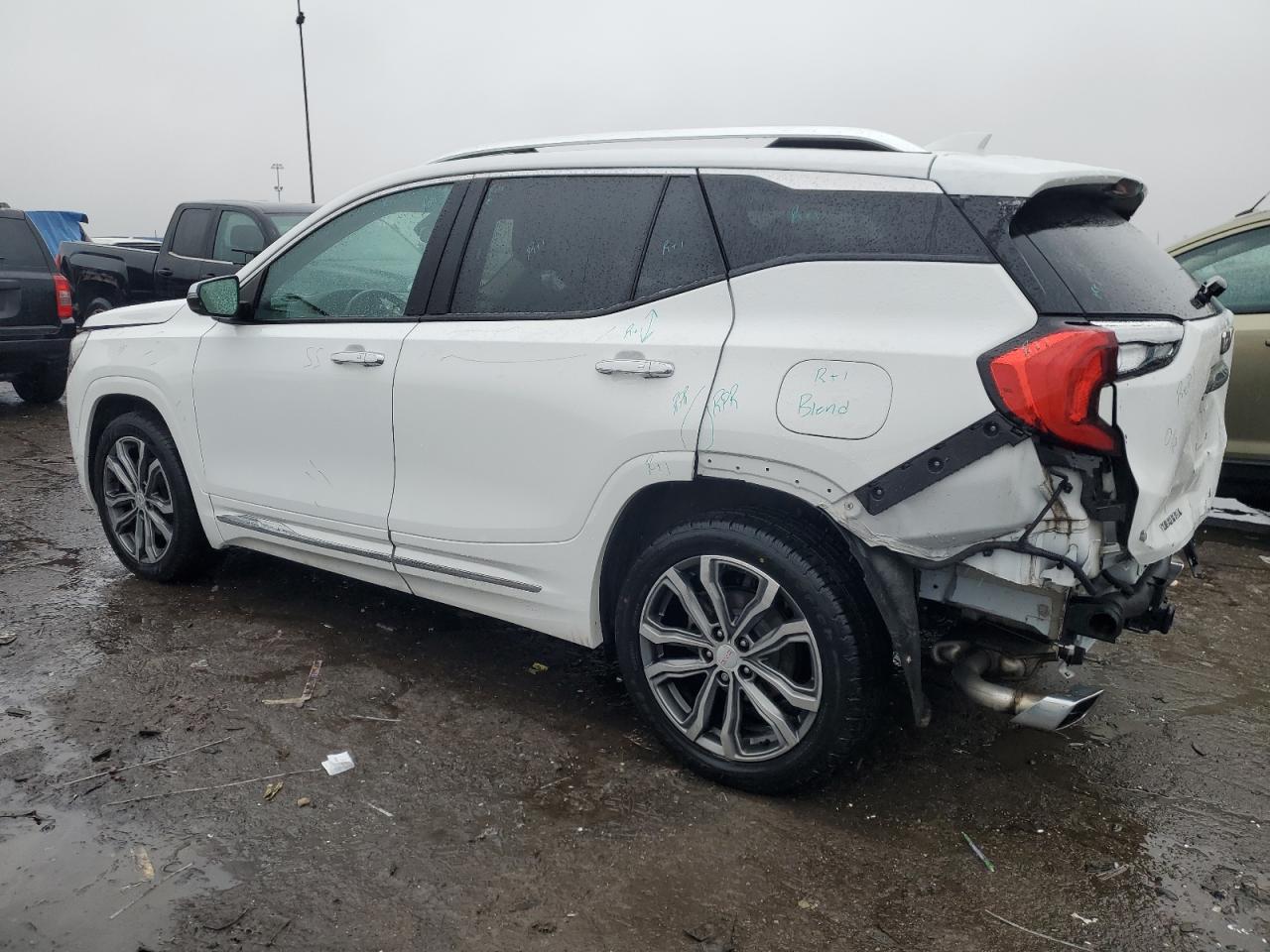 2019 GMC Terrain - Image 2