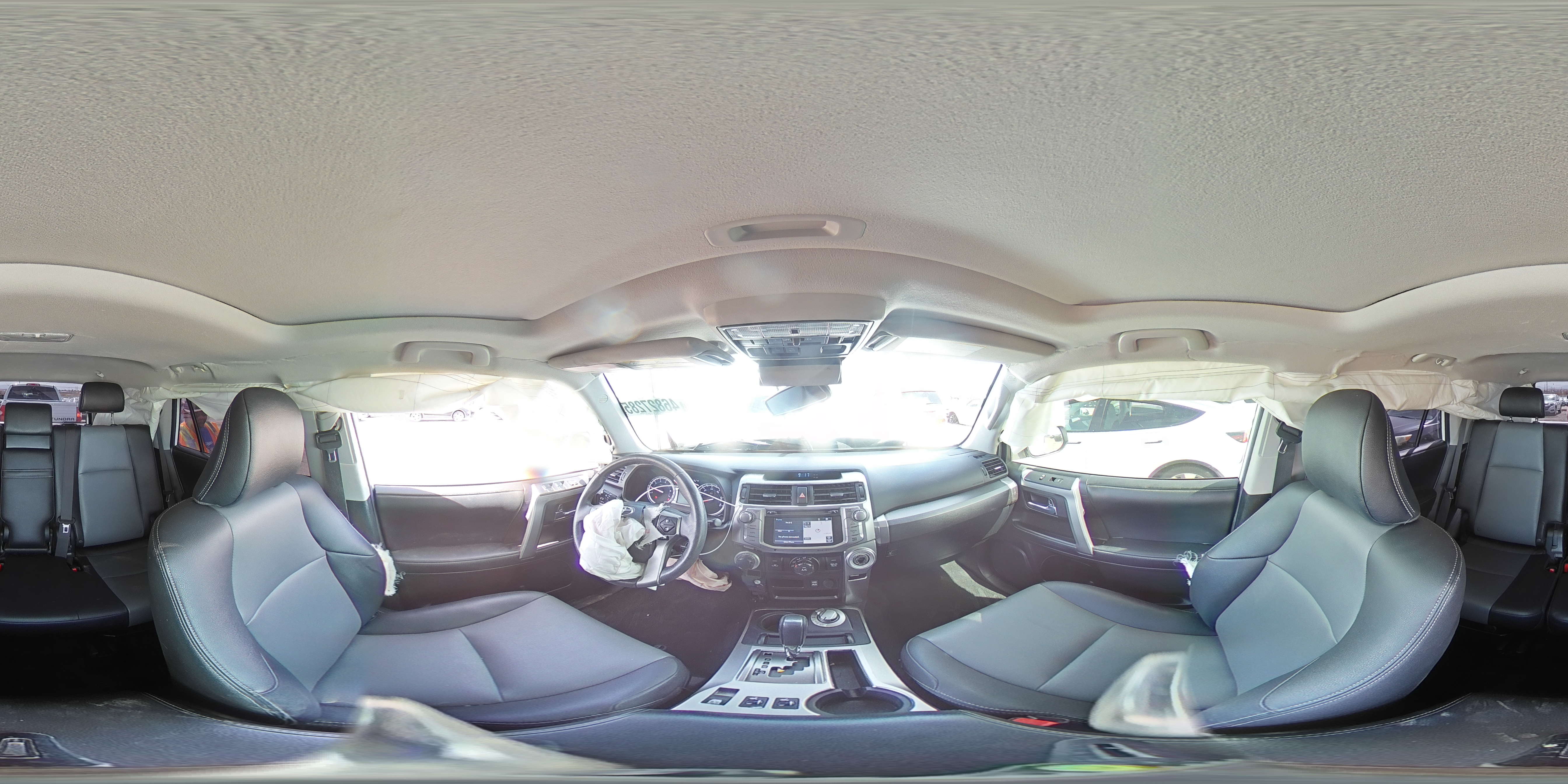 2019 Toyota 4Runner - Image 13