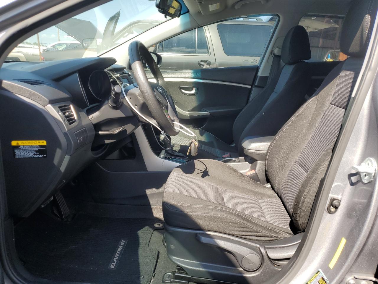 2013 Hyundai Elantra - Image 7