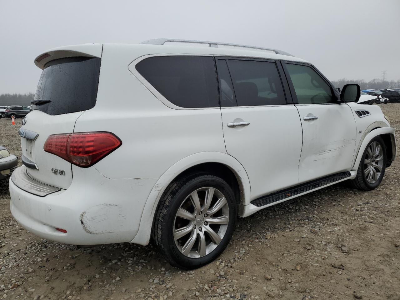 2014 Infiniti QX80 - Image 3