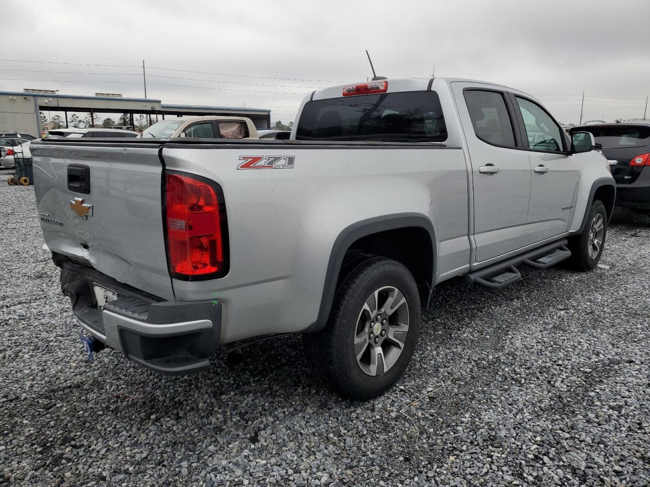 2015 Chevrolet Colorado - Image 3
