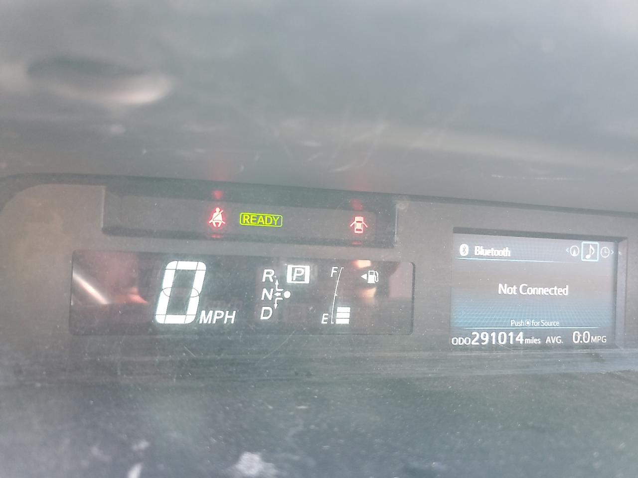 2015 Toyota Prius - Image 9