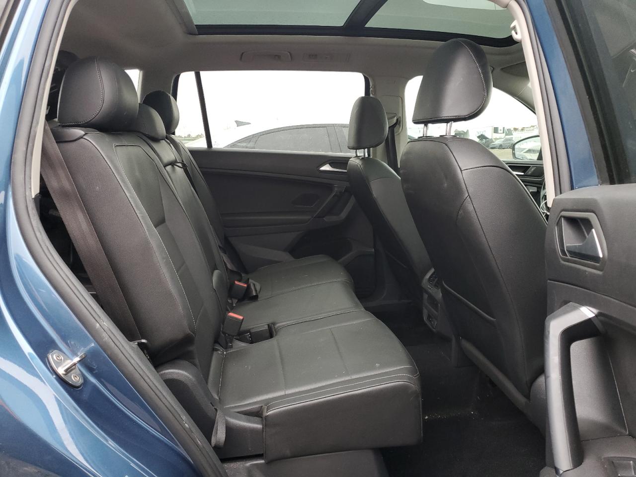 2019 Volkswagen Tiguan - Image 11