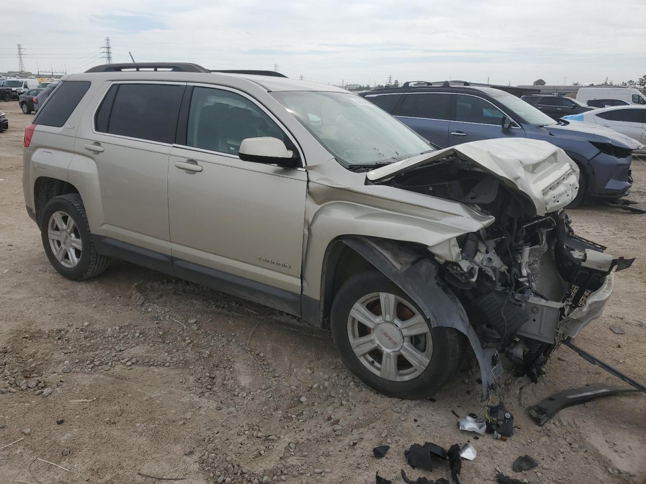 2015 GMC Terrain - Image 4