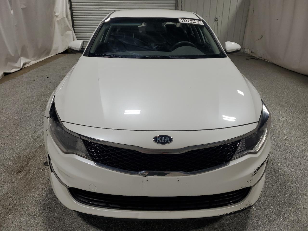2017 Kia Optima - Image 5