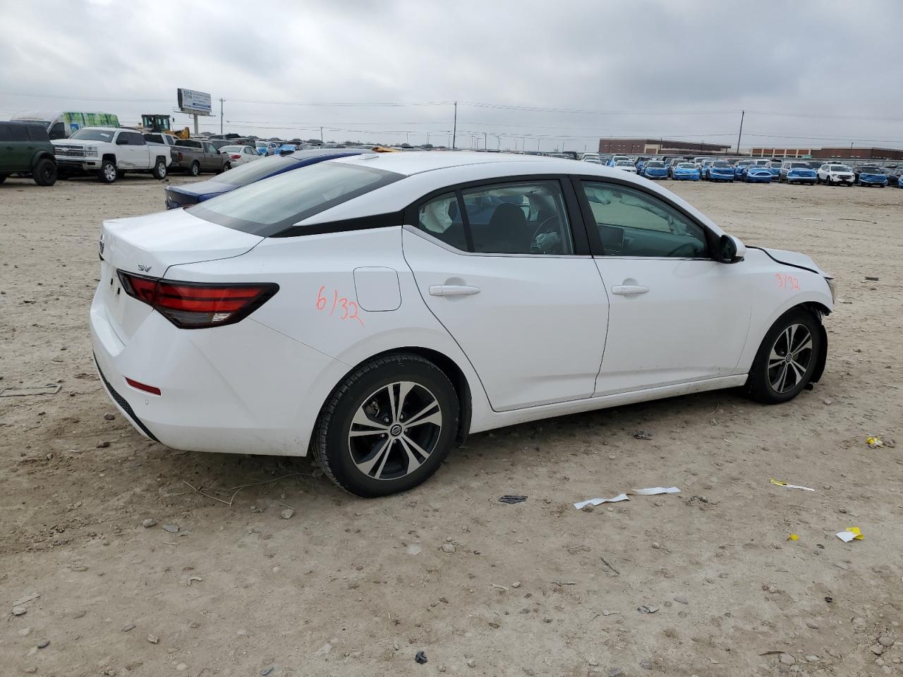 2022 Nissan Sentra - Image 3