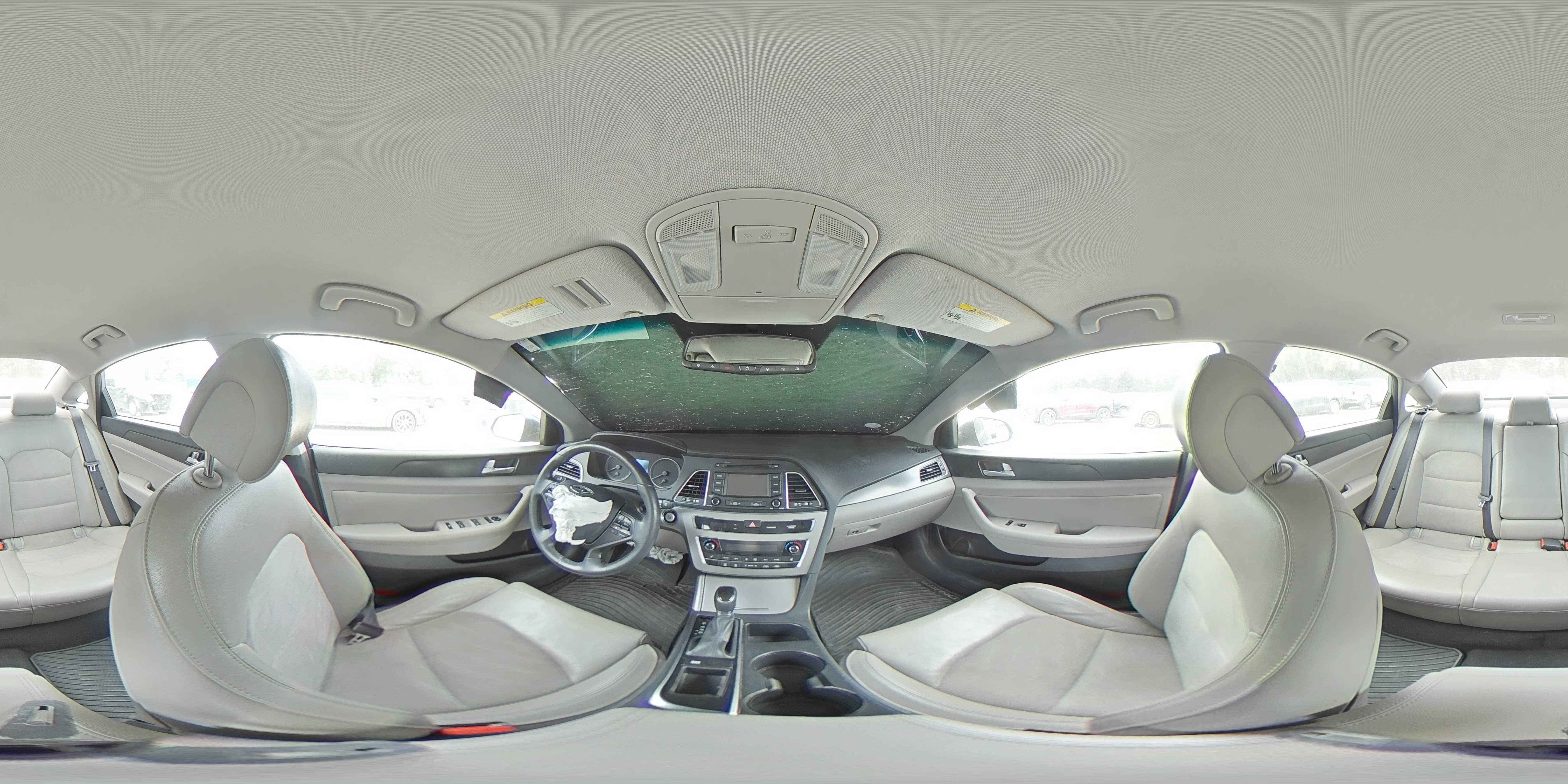 2015 Hyundai Sonata - Image 13