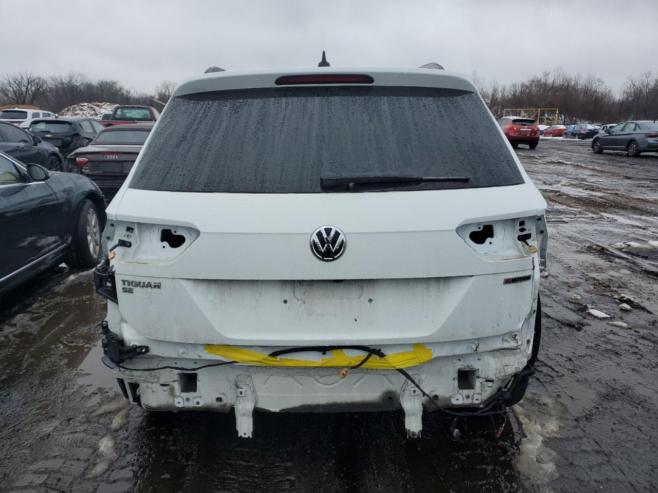 2021 Volkswagen Tiguan - Image 6