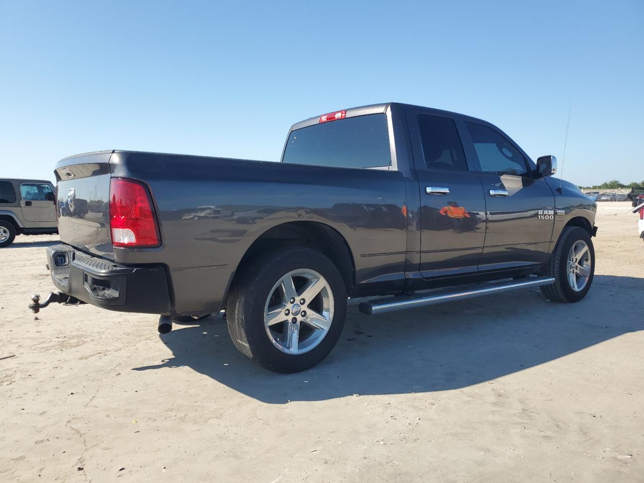 2018 RAM 1500 - Image 3
