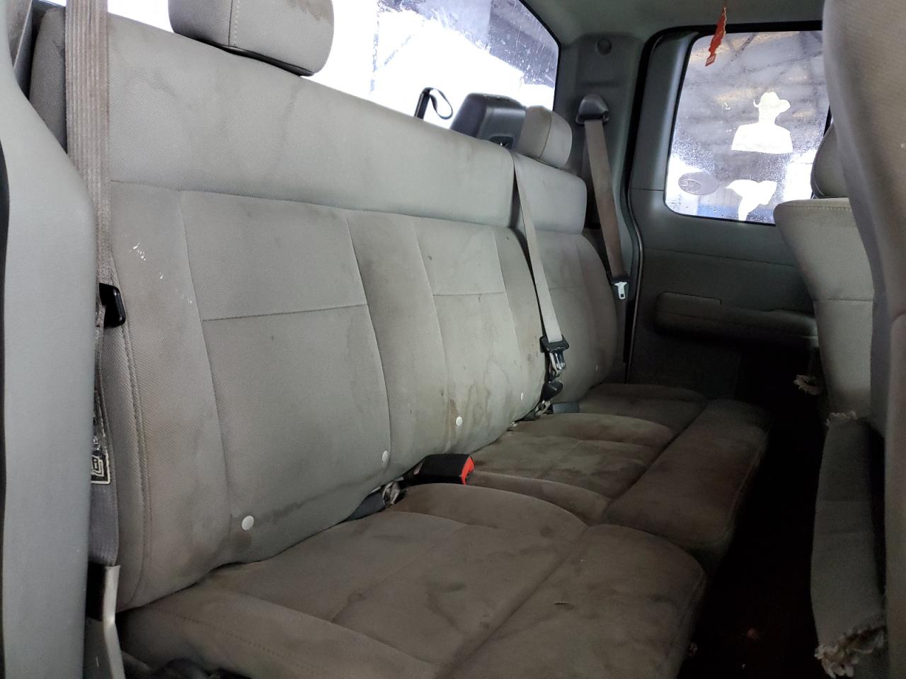2004 Ford F-150 - Image 10