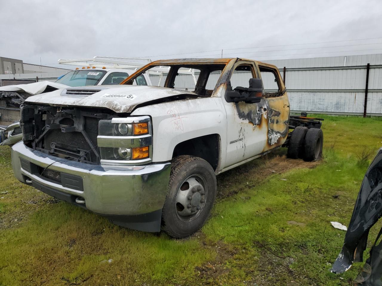 2019 Chevrolet Silverado K3500 for Sale in Sacramento, CA - Burn