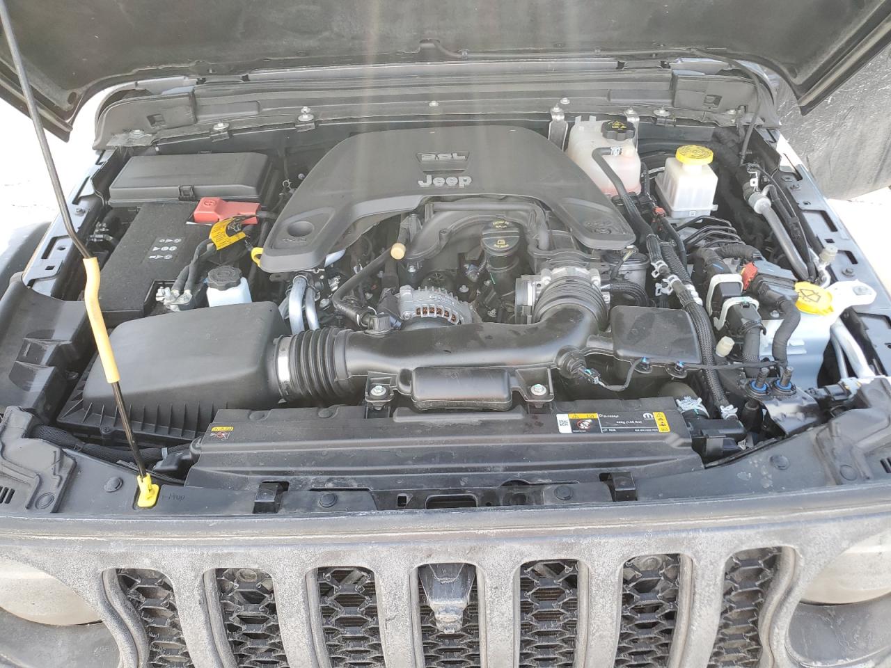 2021 Jeep Gladiator - Image 11