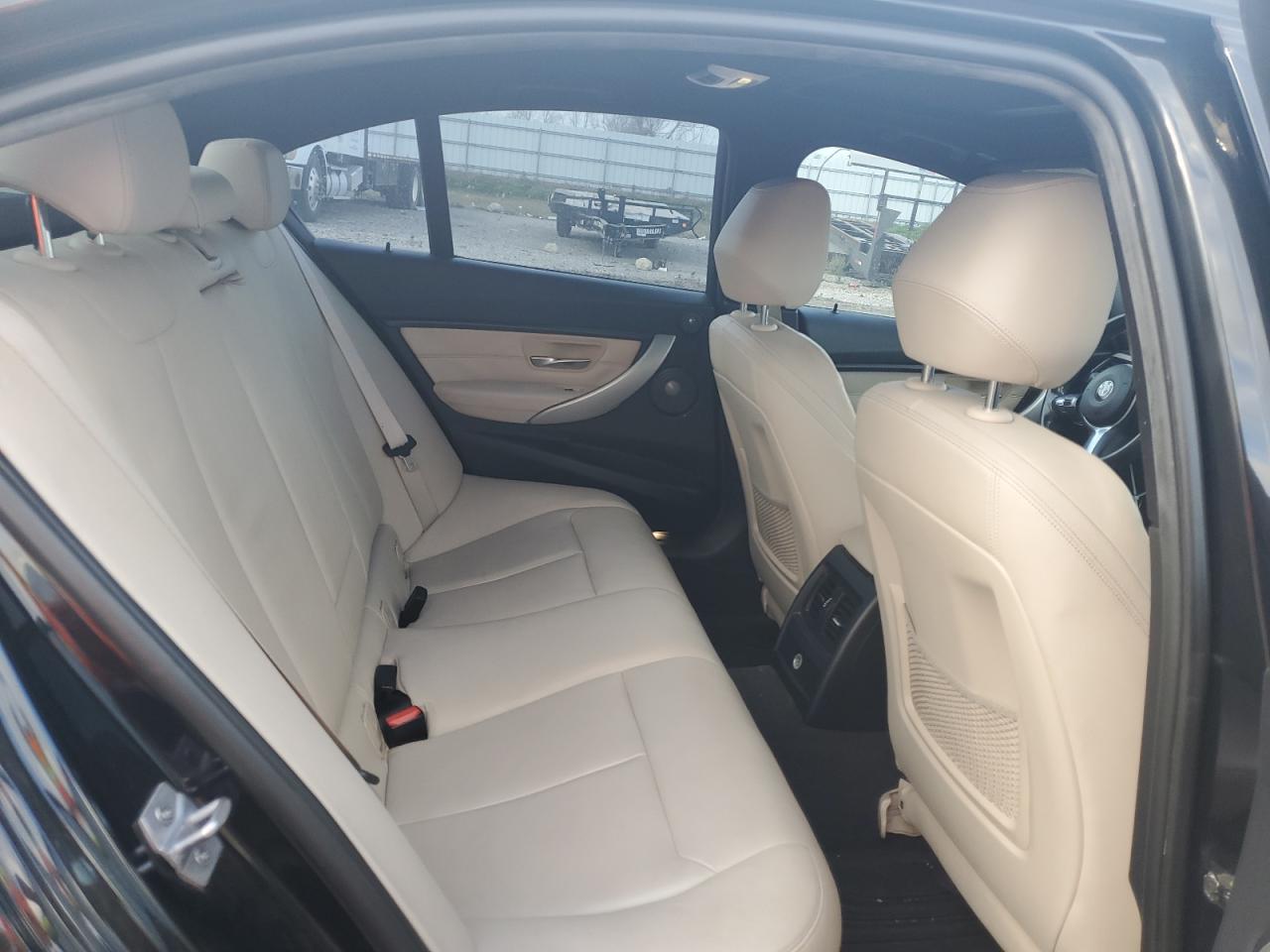 2015 BMW 3er - Image 10