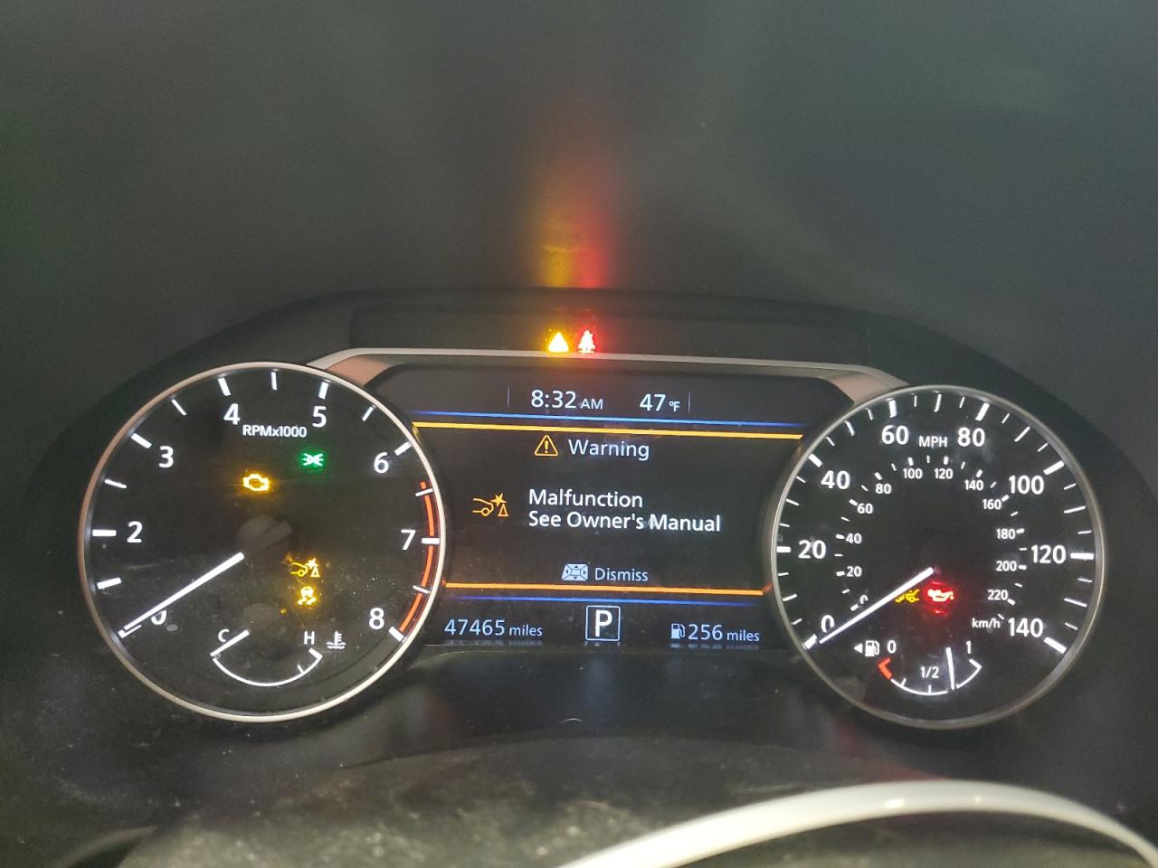 2022 Nissan Altima - Image 9