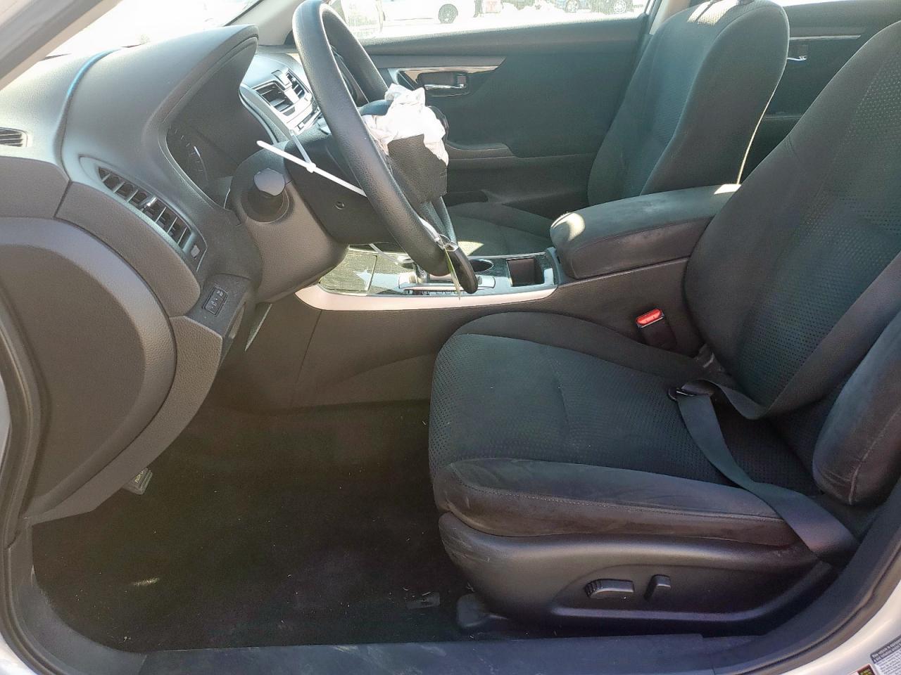 2014 Nissan Altima - Image 7