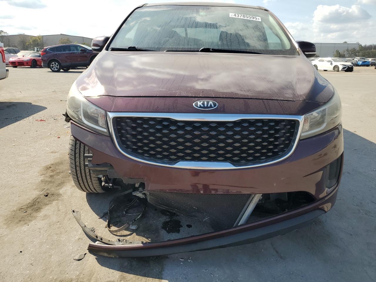2015 Kia Sedona - Image 5