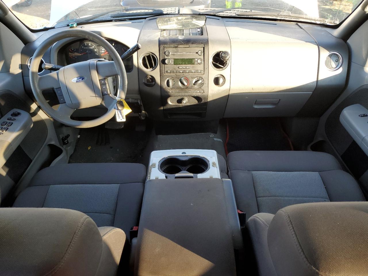 2006 Ford F-150 - Image 8