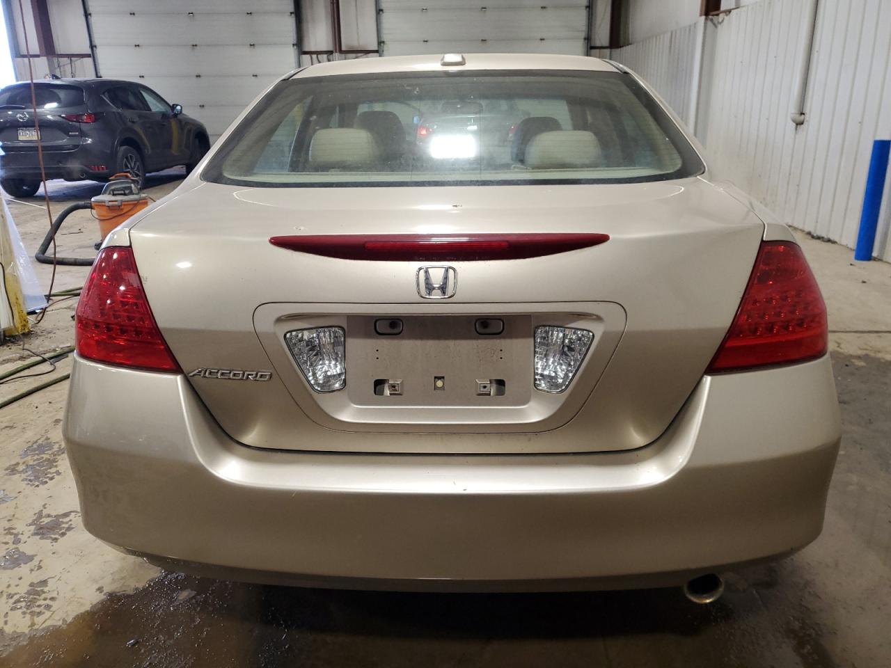 2006 Honda Accord - Image 6