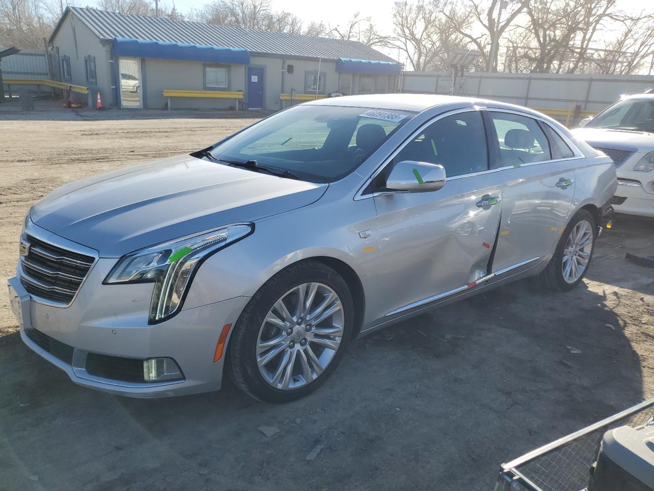 Wichita, KS에서 판매 중인 2018 Cadillac Xts Luxury - All Over