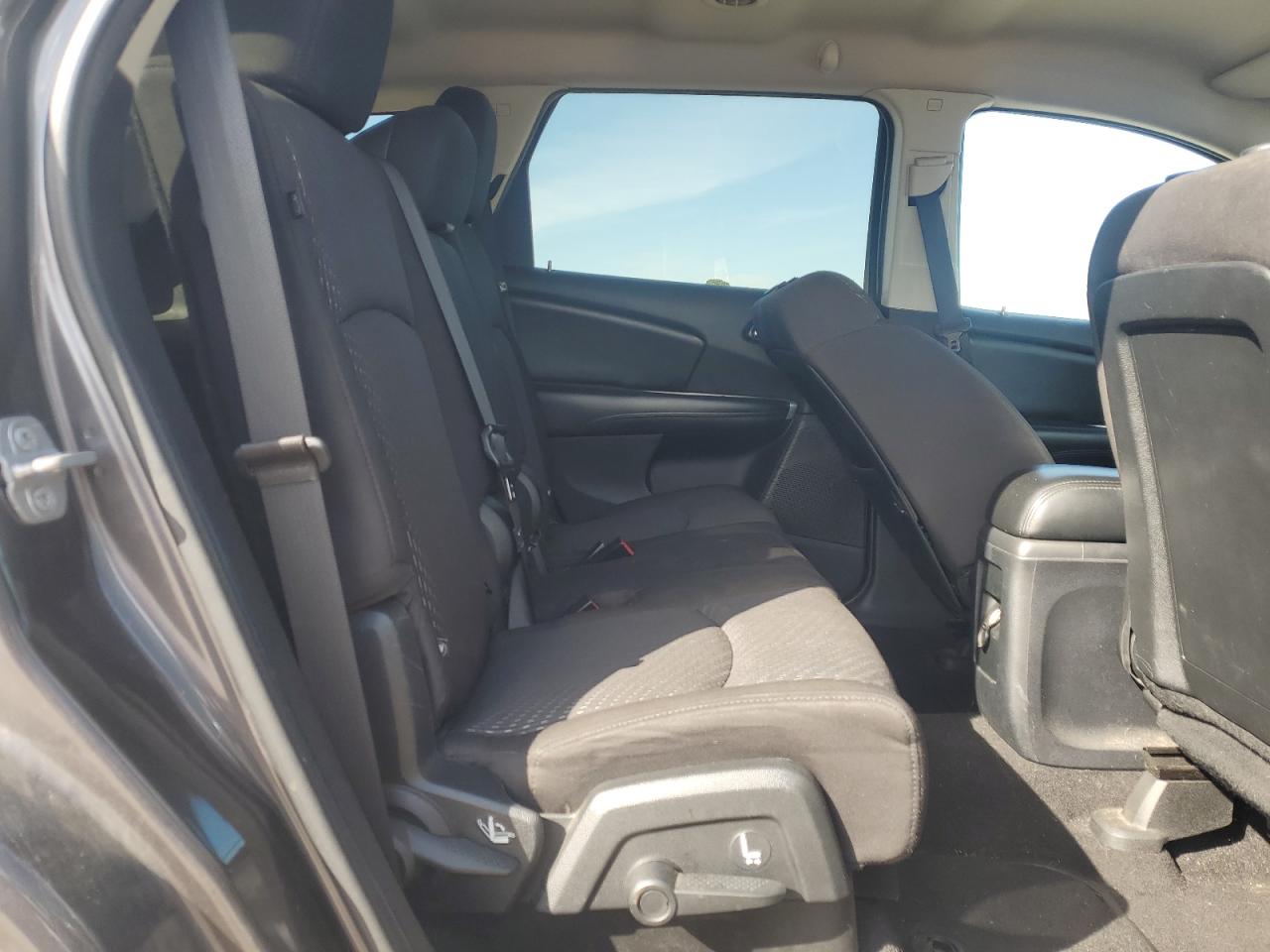 2014 Dodge Journey - Image 11