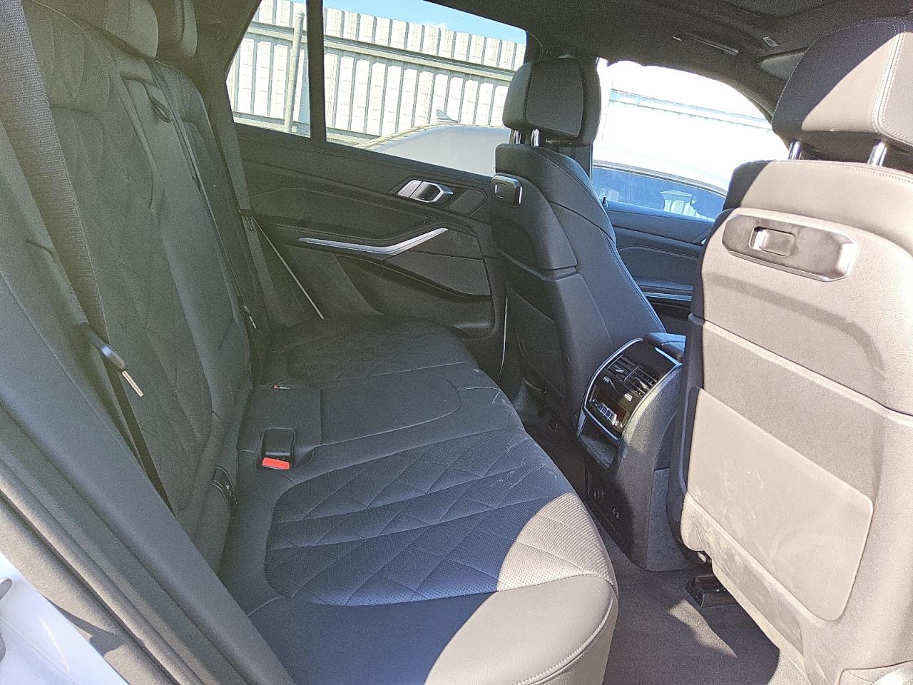 2024 BMW X5 - Image 11