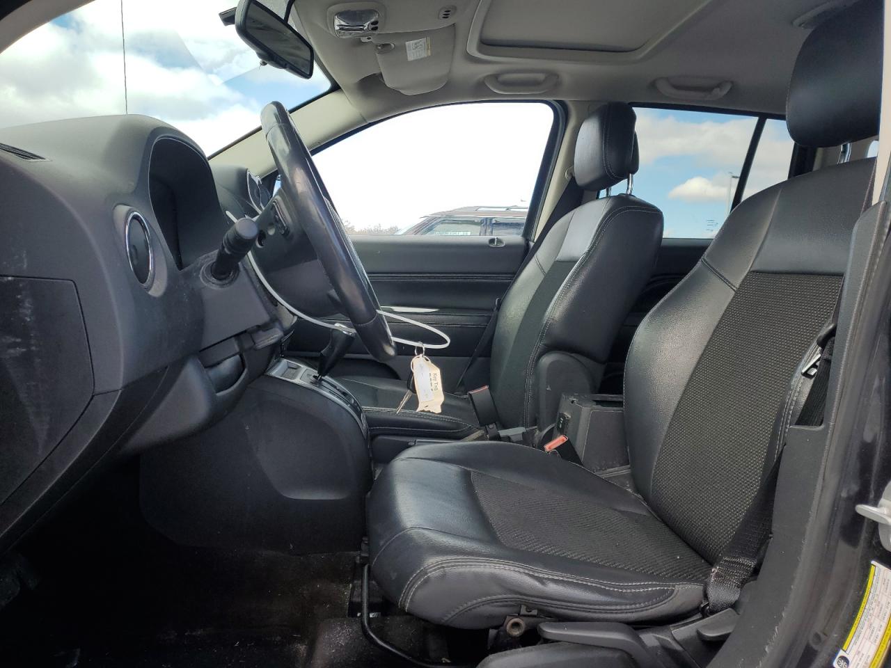 2014 Jeep Compass - Image 7