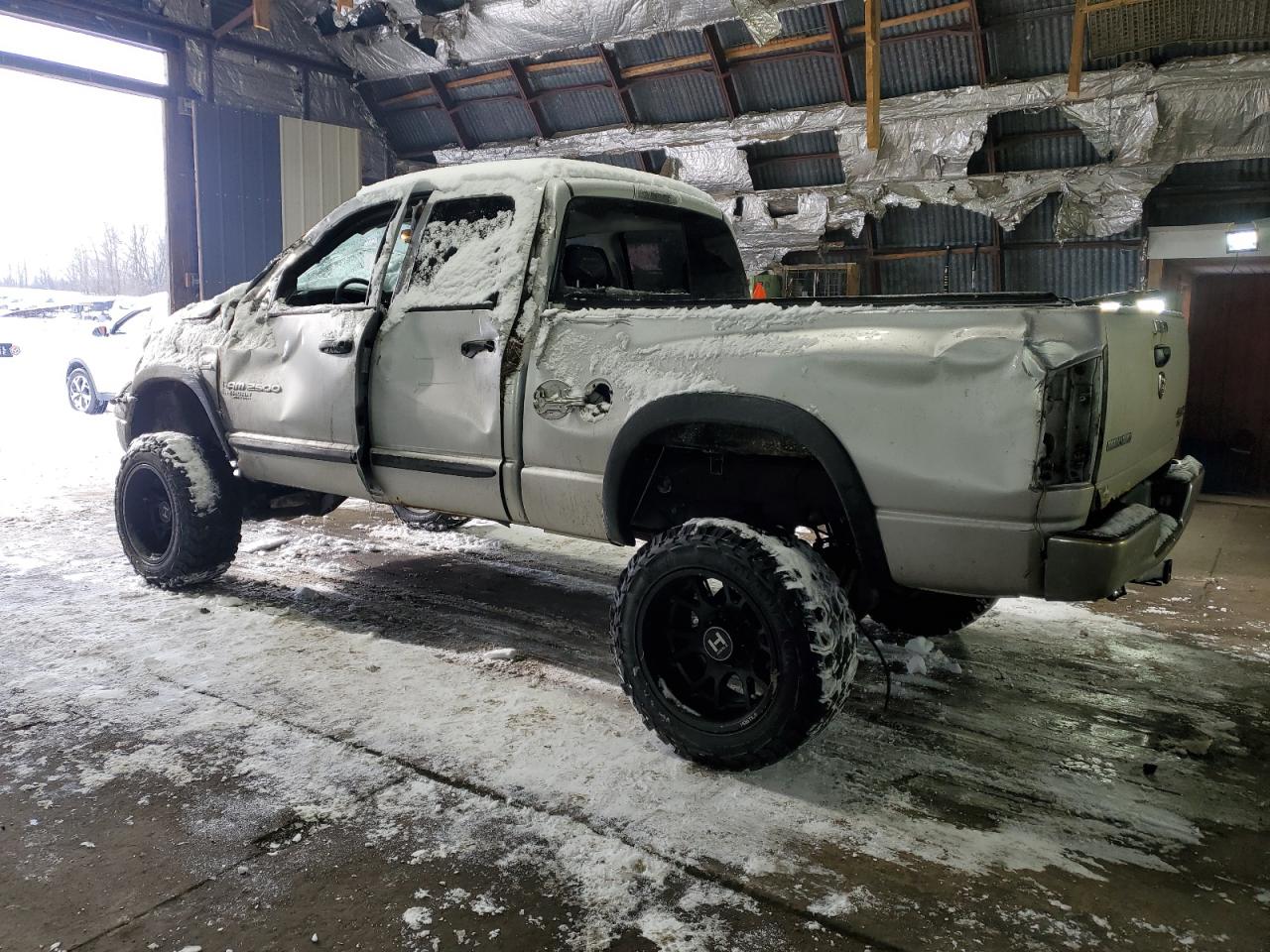 2006 Dodge RAM - Image 2