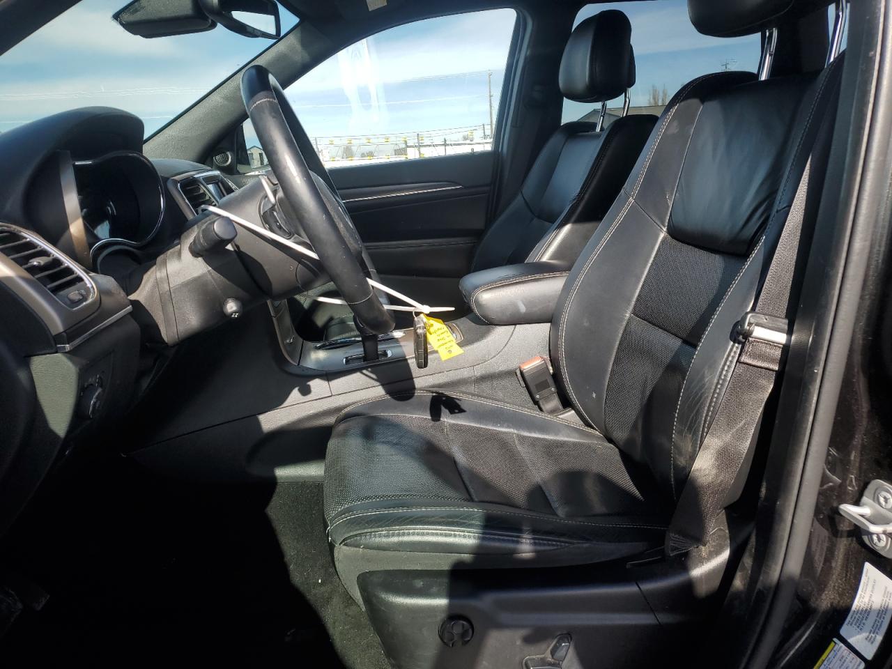 2014 Jeep Grand Cherokee - Image 7