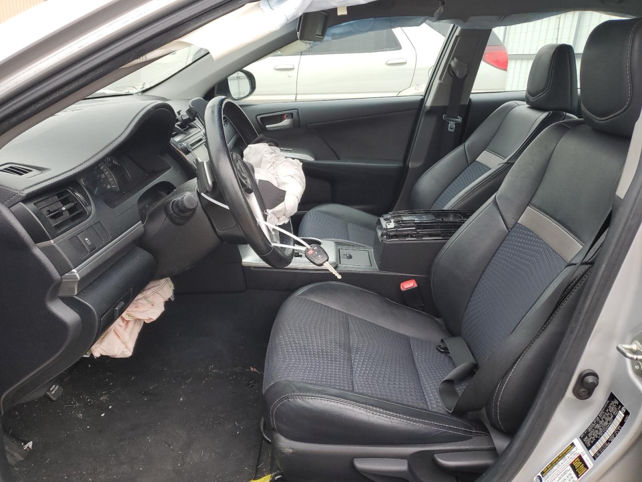 2014 Toyota Camry - Image 7