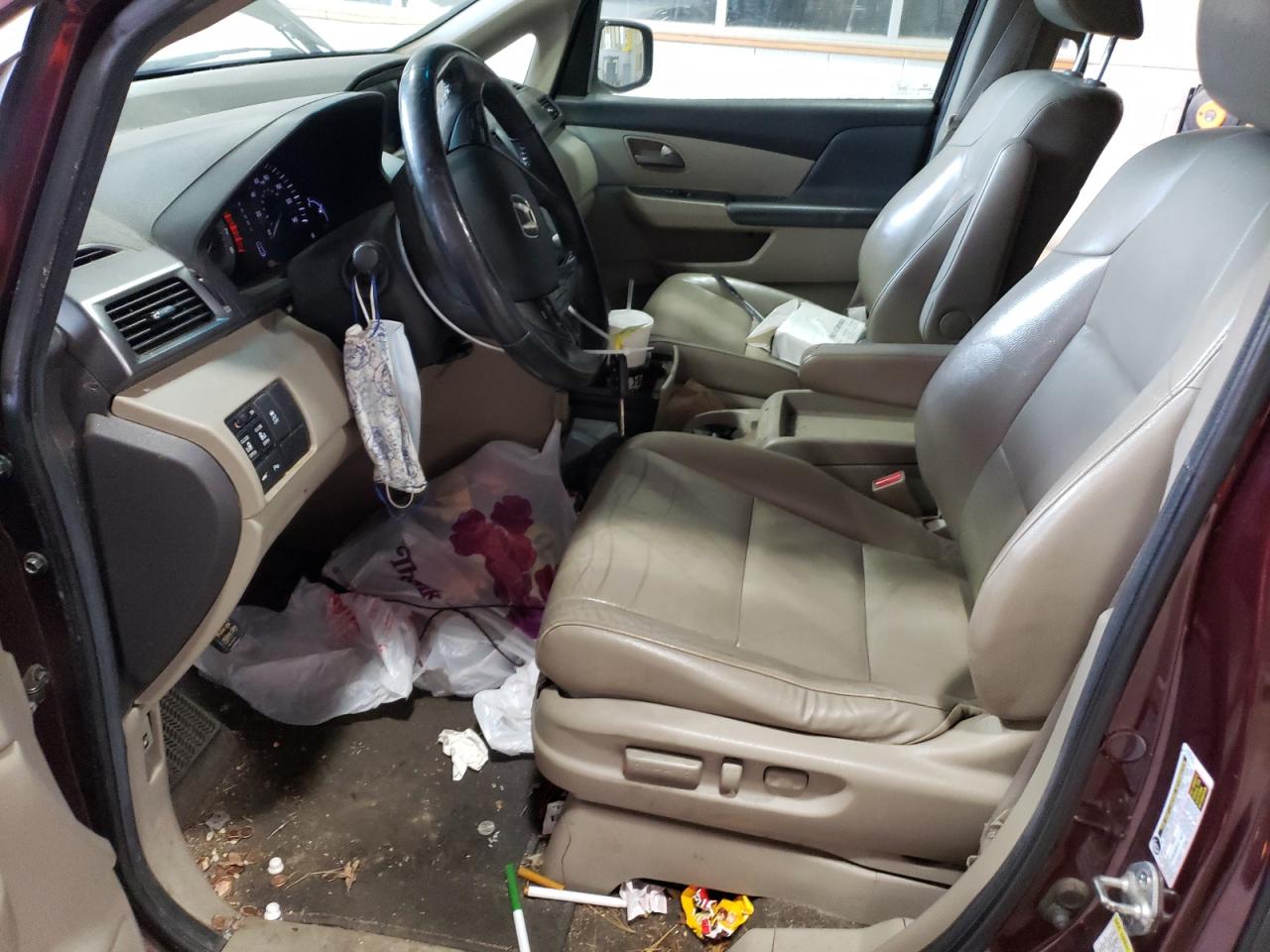 2012 Honda Odyssey - Image 7