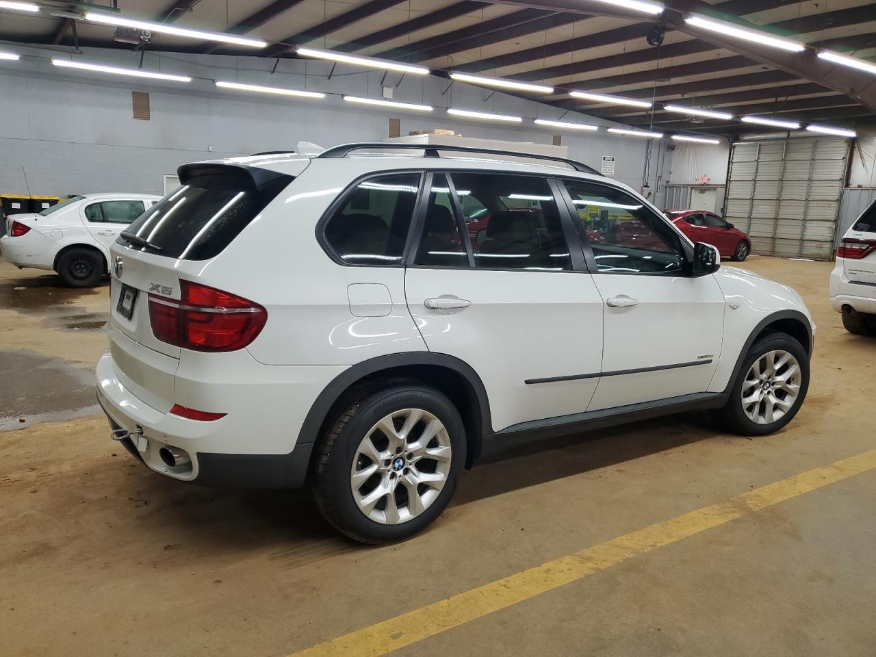 2012 BMW X5 - Image 3