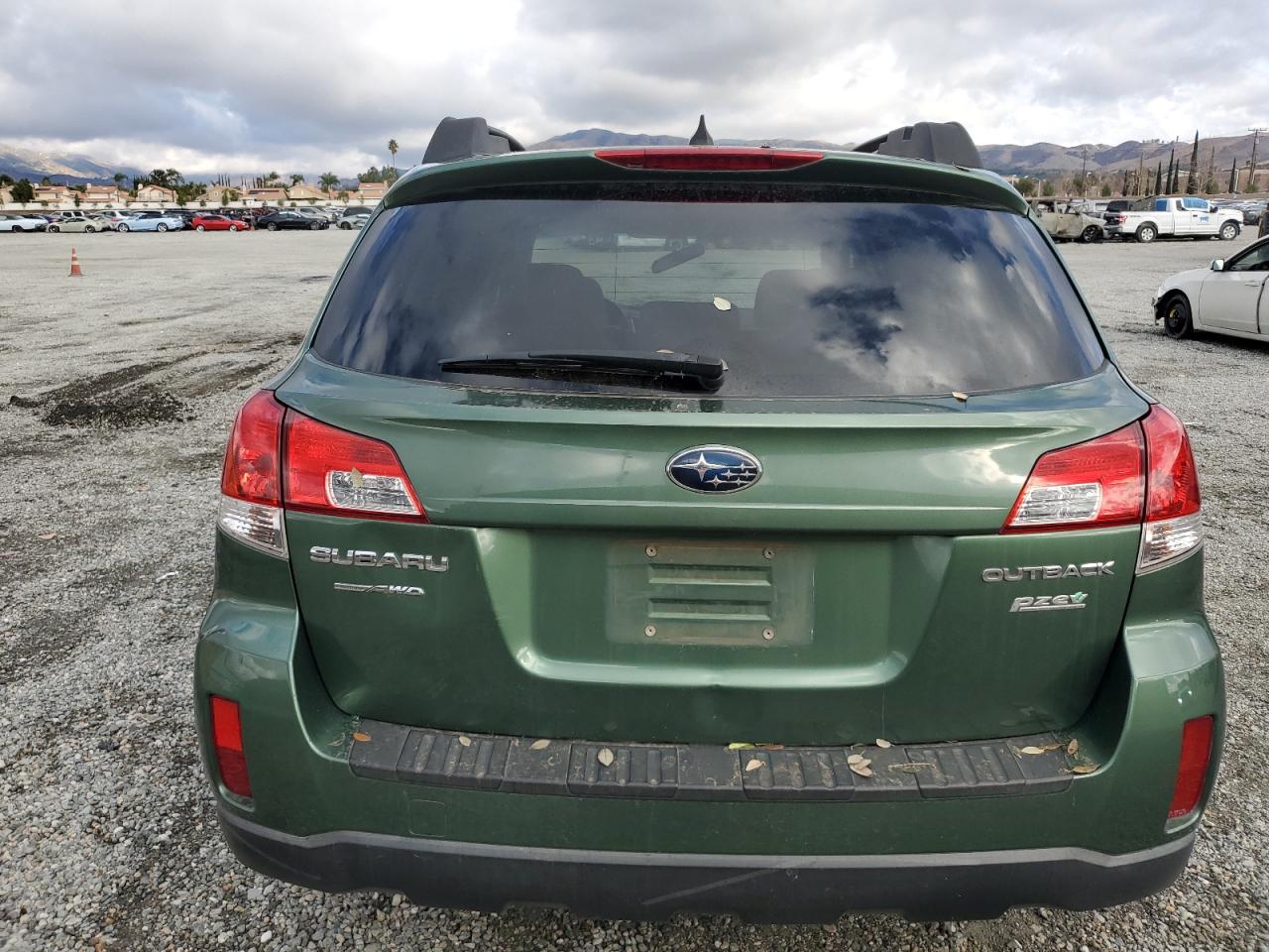 2014 Subaru Outback - Image 6