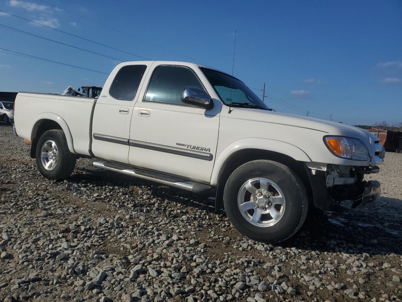 2004 Toyota Tundra - Image 4