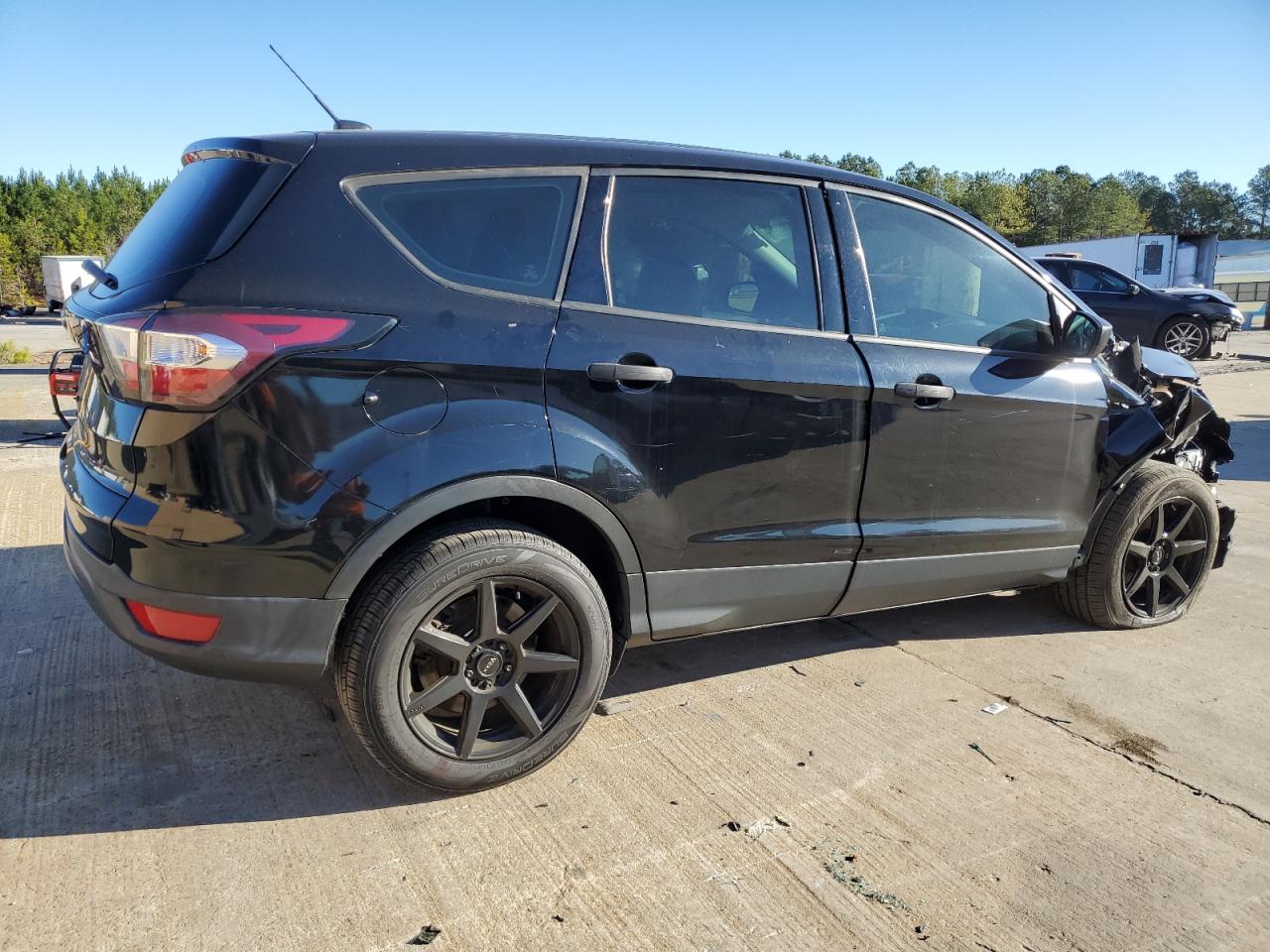 2017 Ford Escape - Image 3