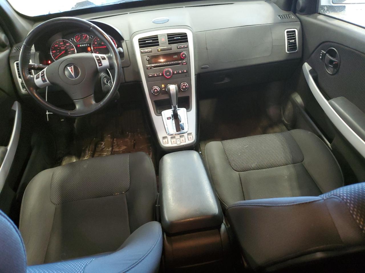 2009 Pontiac Torrent - Image 8