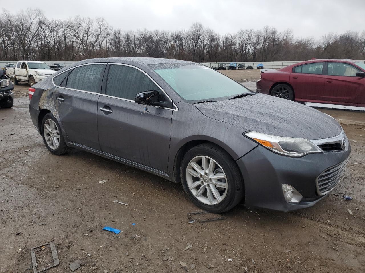 2014 Toyota Avalon - Image 4