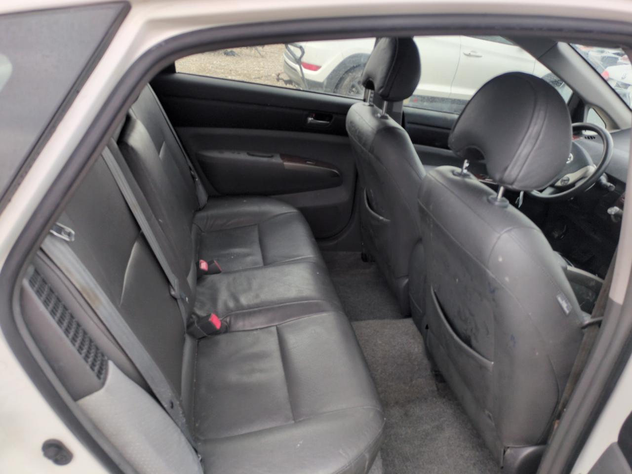 2007 Toyota Prius - Image 10