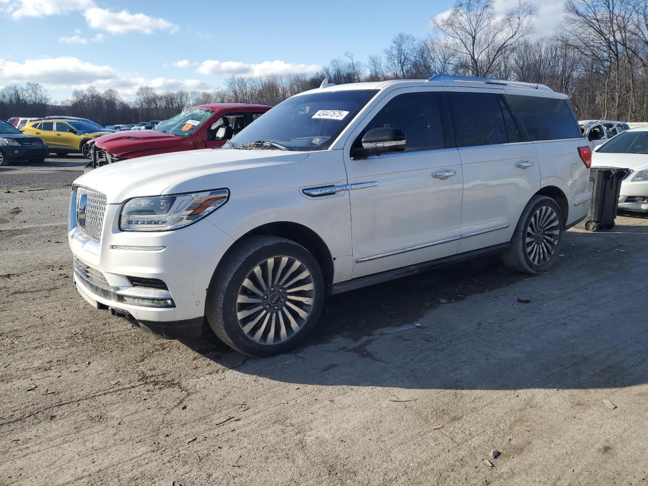 2019 Lincoln Navigator - Image 1