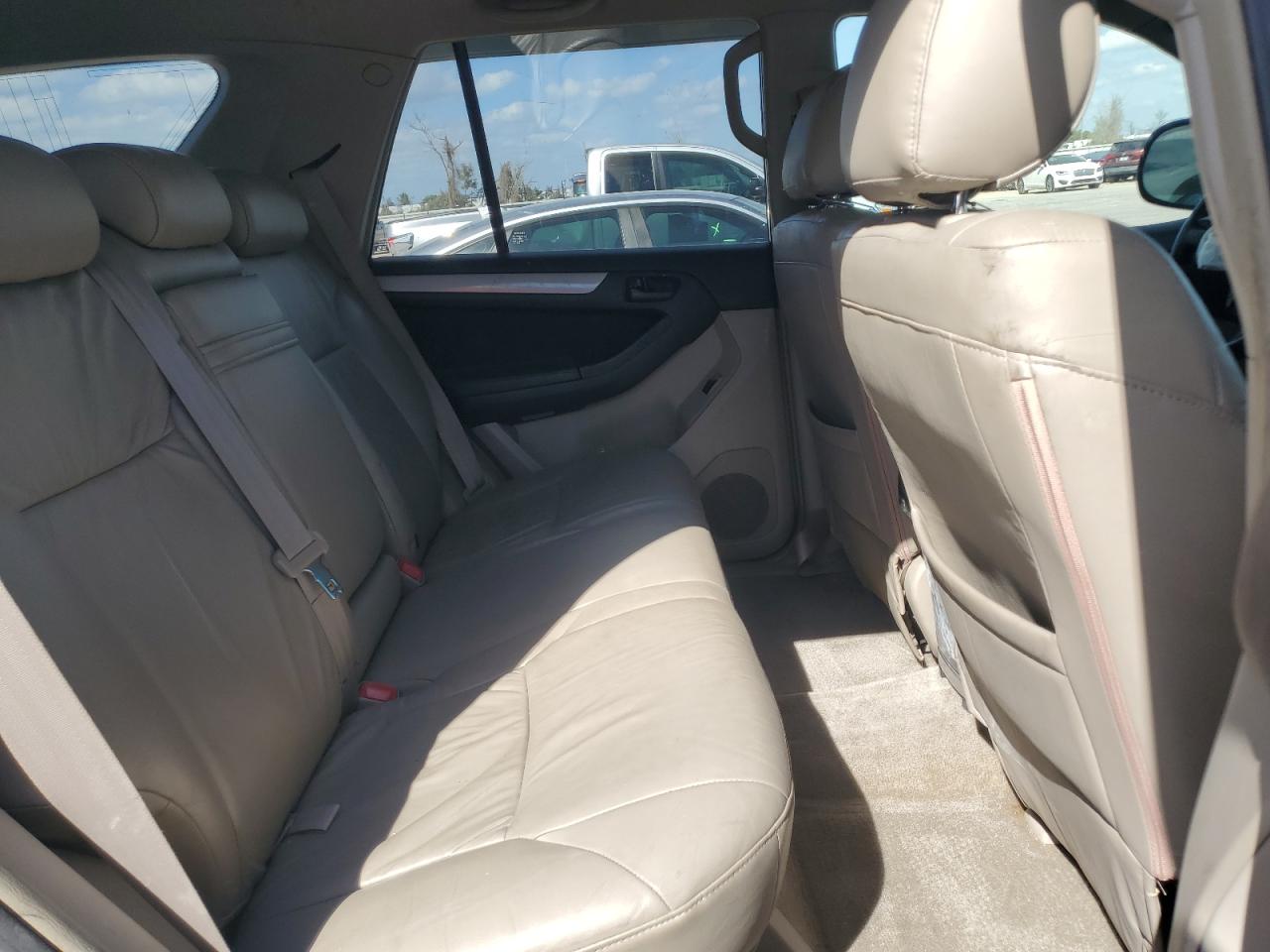 2003 Toyota 4Runner - Image 11