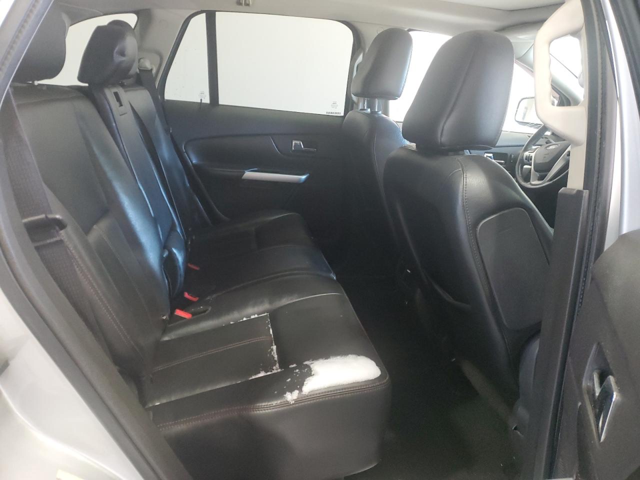 2011 Ford Edge - Image 11