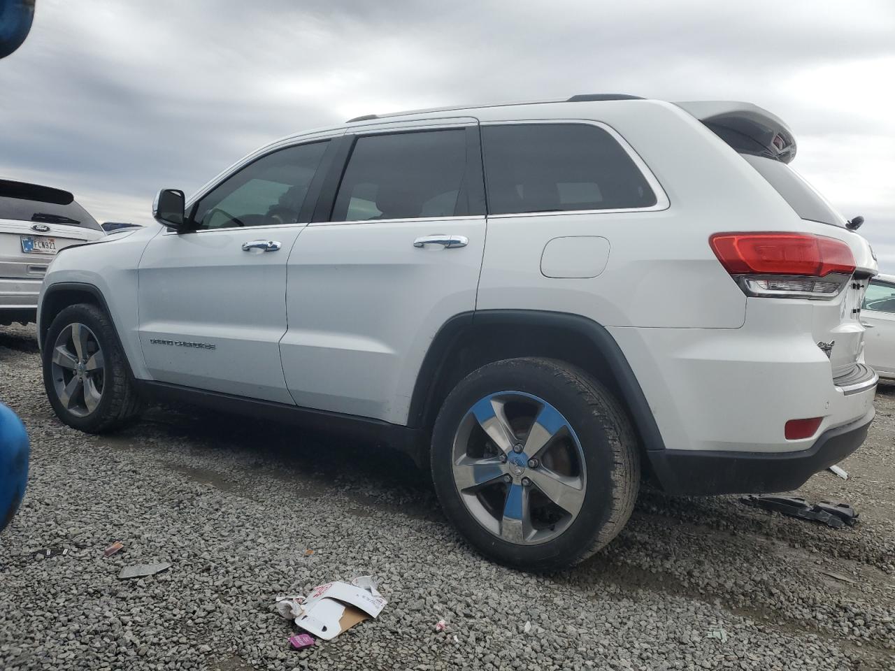 2015 Jeep Grand Cherokee - Image 2