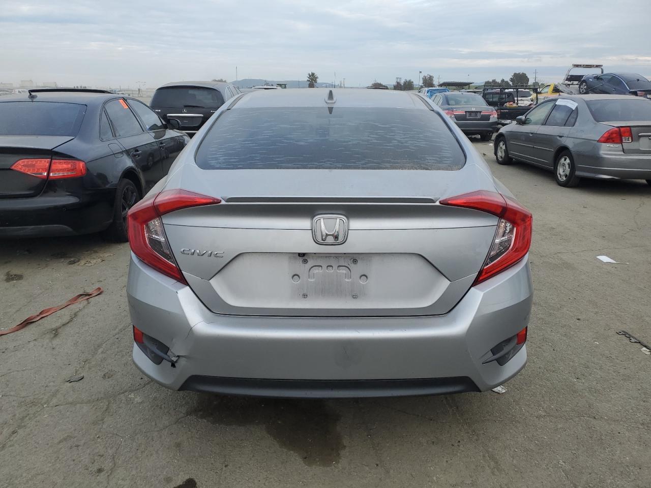 2016 Honda Civic - Image 6
