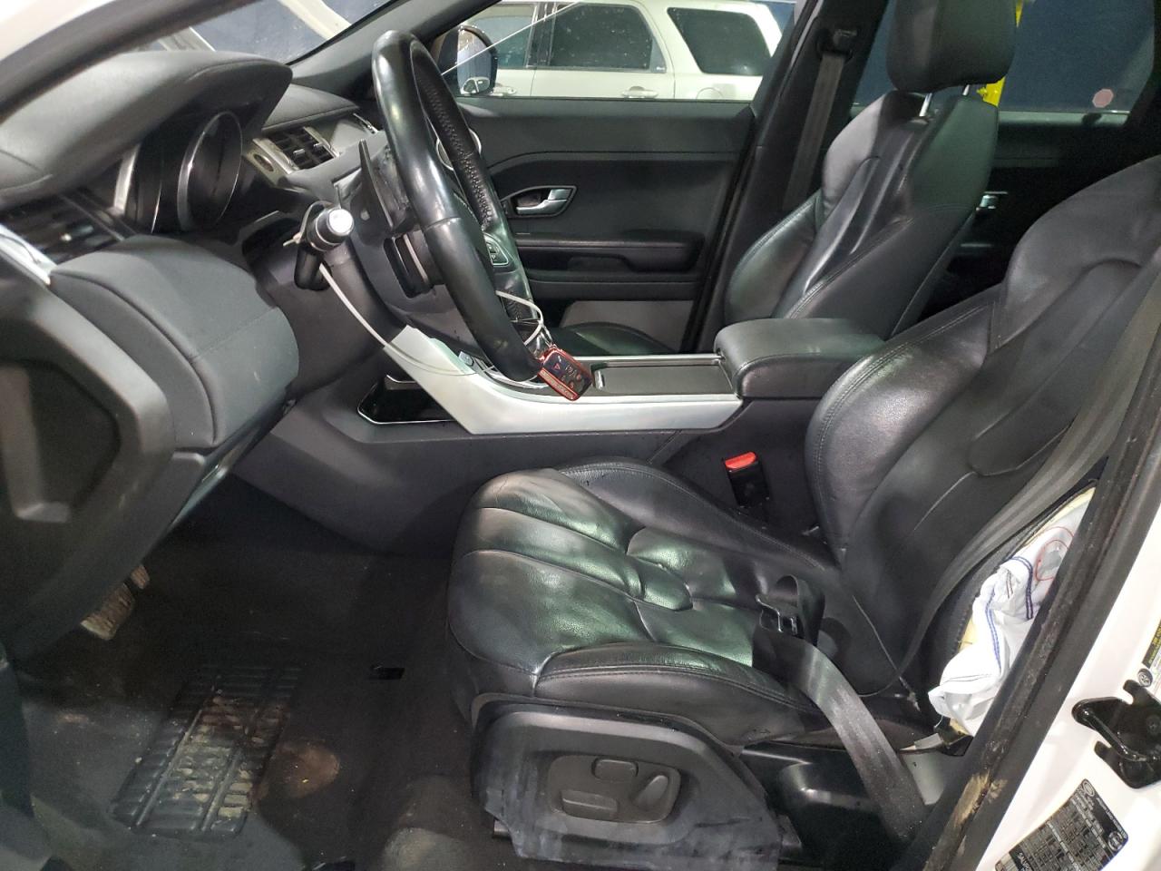 2015 Land Rover Range Rover - Image 7
