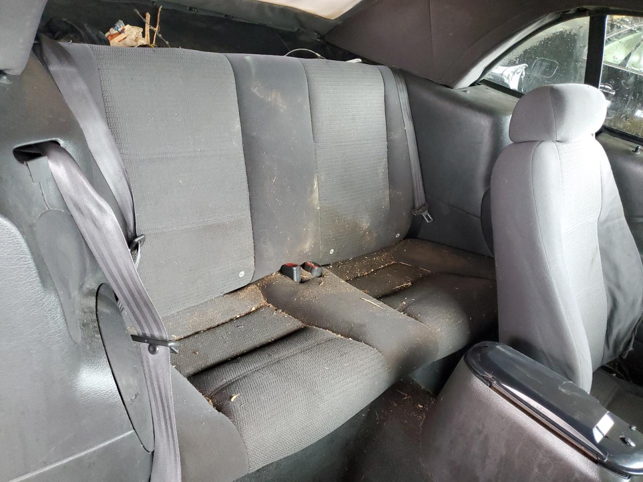 2004 Ford Mustang - Image 10