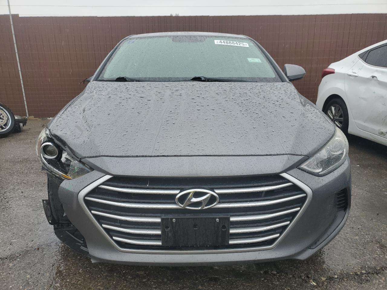 2018 Hyundai Elantra - Image 5