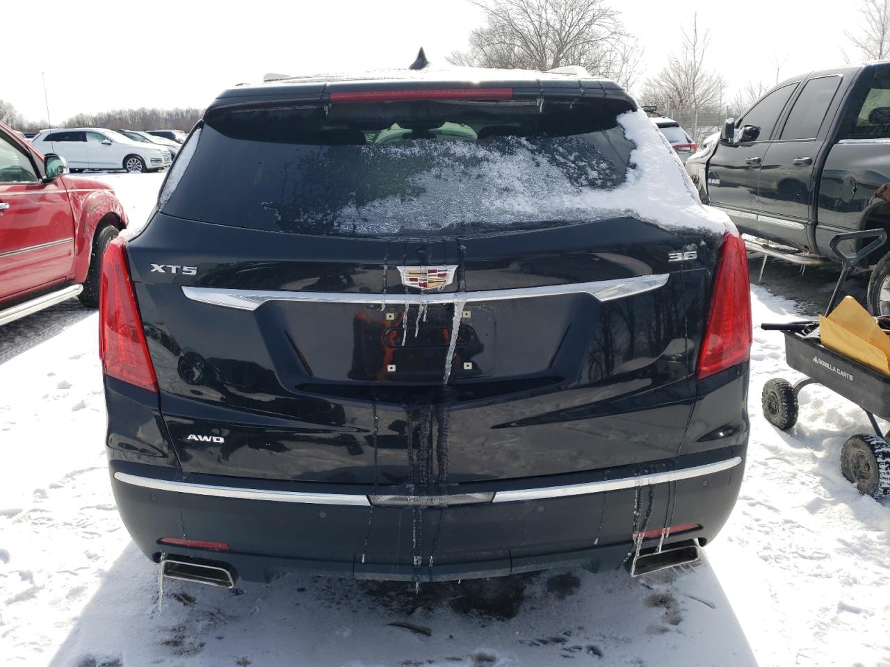 2017 Cadillac XT5 - Image 6