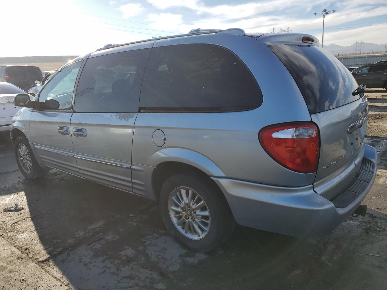 2003 Chrysler Town & Country - Image 2